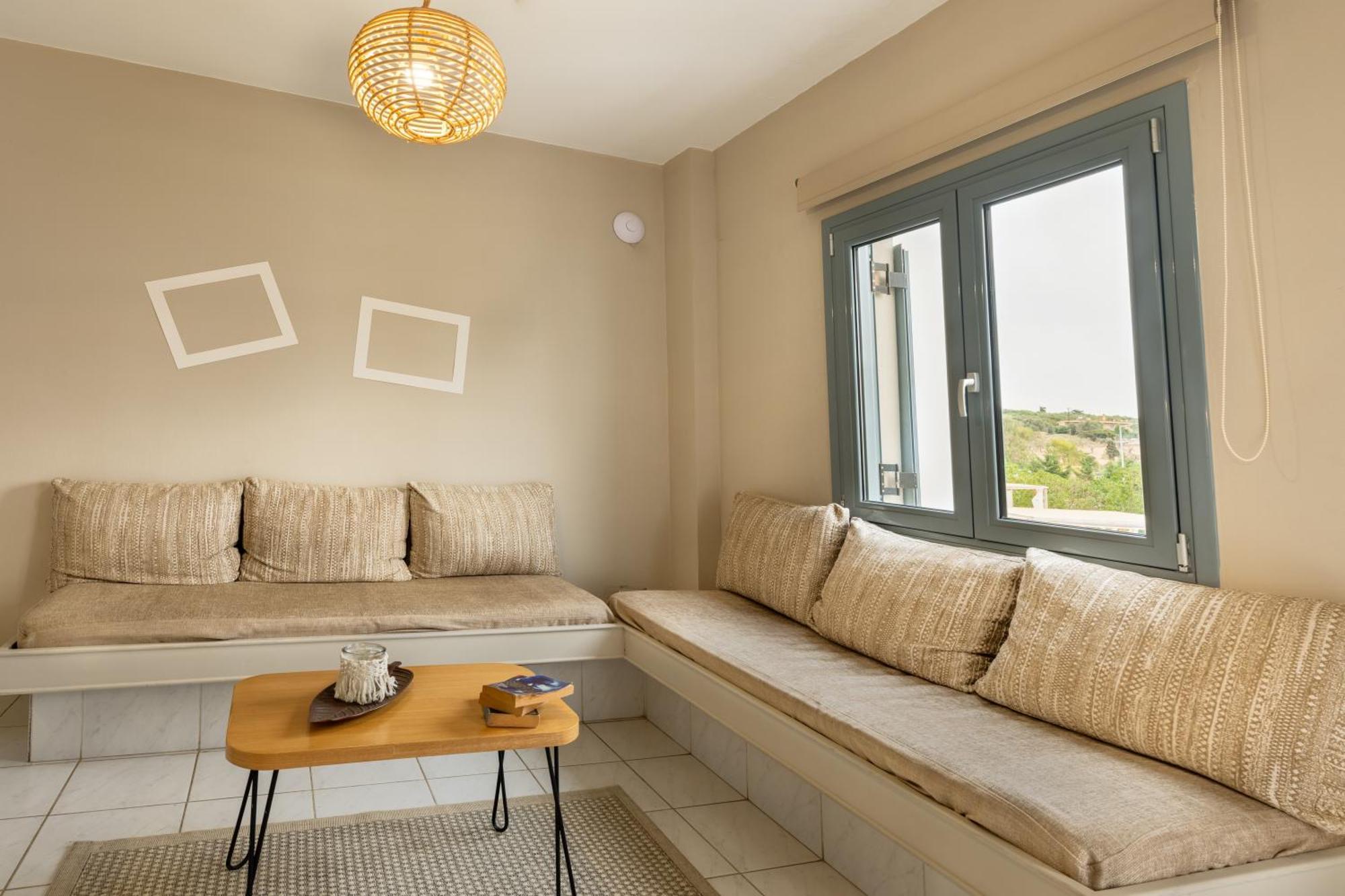 Апартаменты Iphigenia Mythic Retreat Херсониссос Экстерьер фото