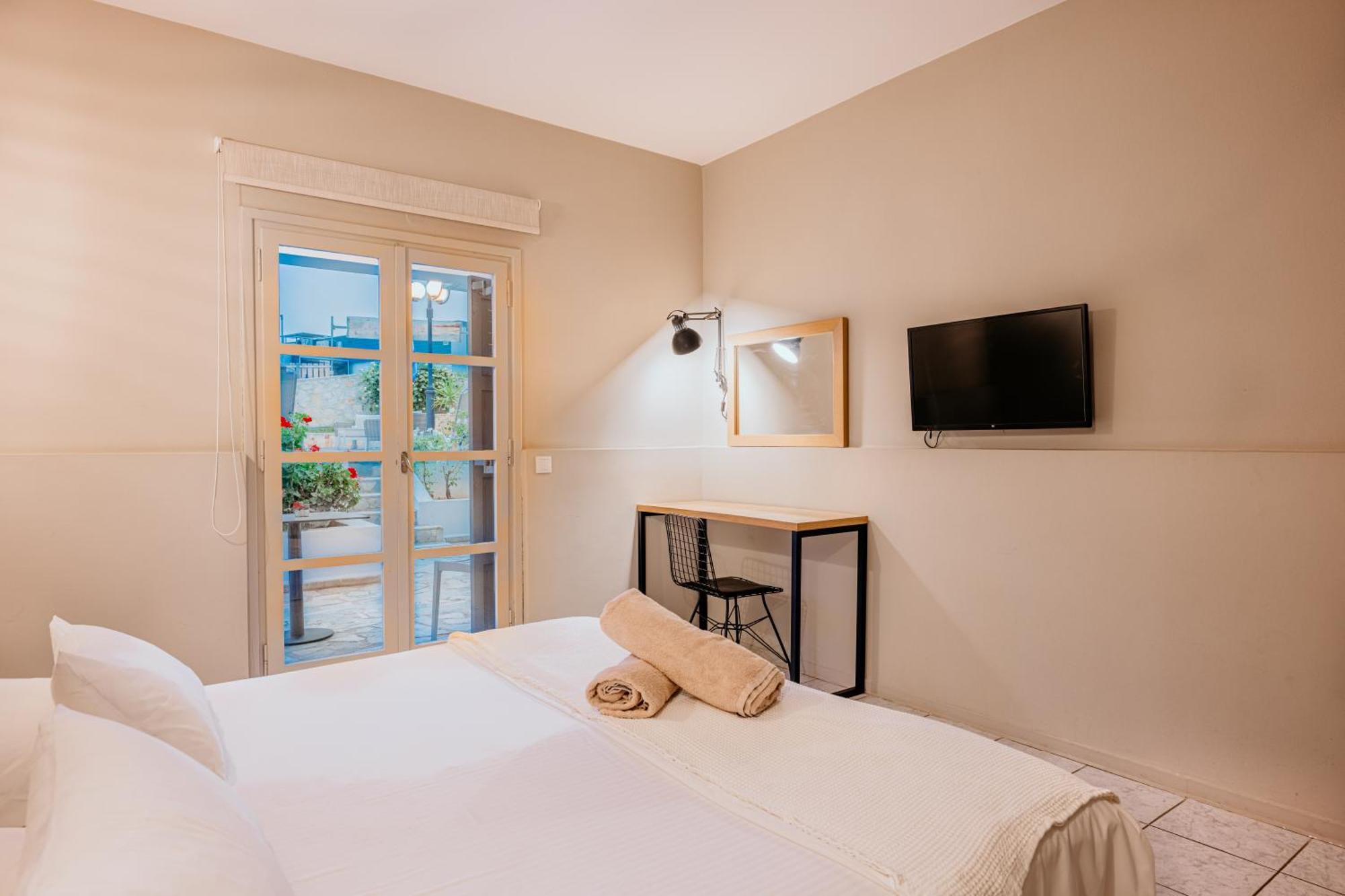 Апартаменты Iphigenia Mythic Retreat Херсониссос Экстерьер фото